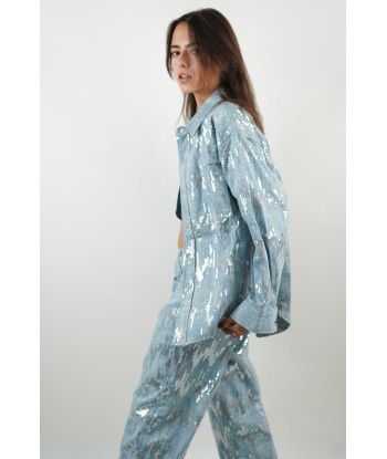 Sky blue Isabeau jacket ouvre sa boutique