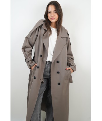 Lola taupe trench coat s'inspire de l'anatomie humaine