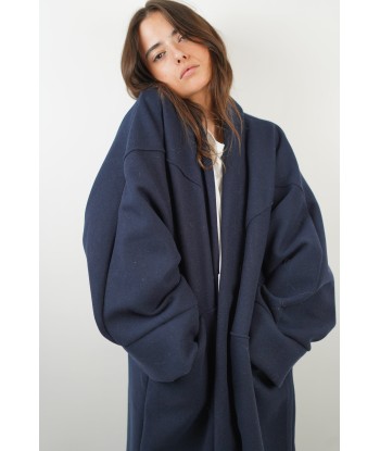 Lya navy blue coat l'évolution des habitudes 