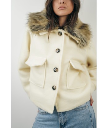 Beige Kara jacket Comment ça marche