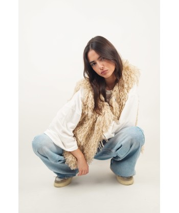 Beige Charlotte-Jacke brillant des détails fins